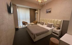 Baku Life Hotel